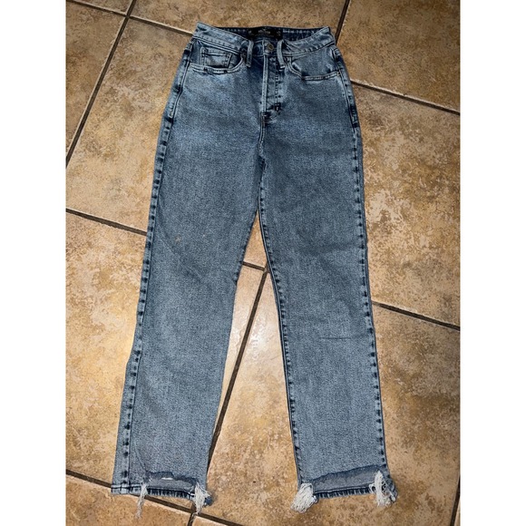 Hollister Denim - Hollister Ultra High Rise Vintage Straight Jeans Size 24
